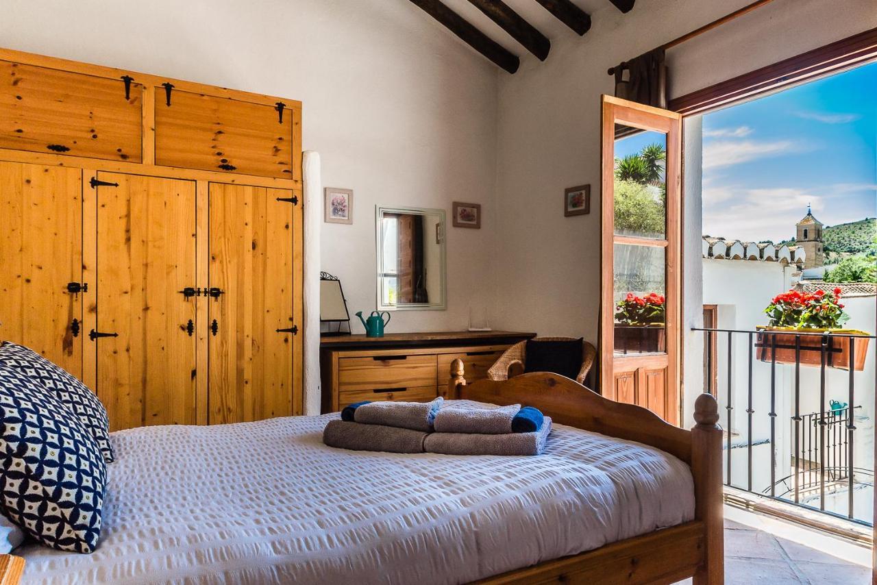 Casa Mundo - 16Th Century Traditional White Village House With Pool Pinos del Valle Εξωτερικό φωτογραφία