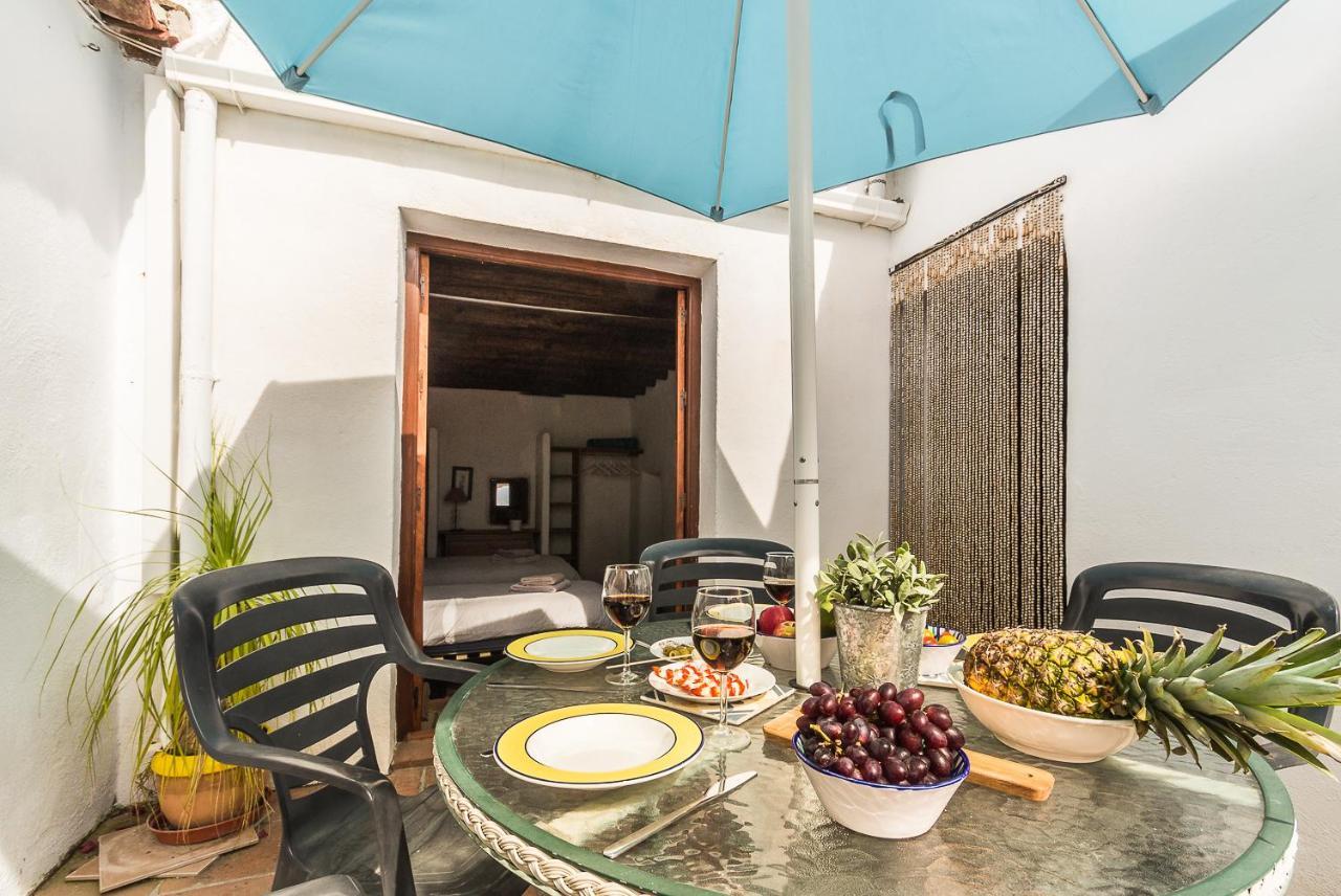 Casa Mundo - 16Th Century Traditional White Village House With Pool Pinos del Valle Εξωτερικό φωτογραφία